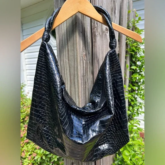 Twisted Straps Shoulder Bag. Shinny and Soft - Picture 2 of 7